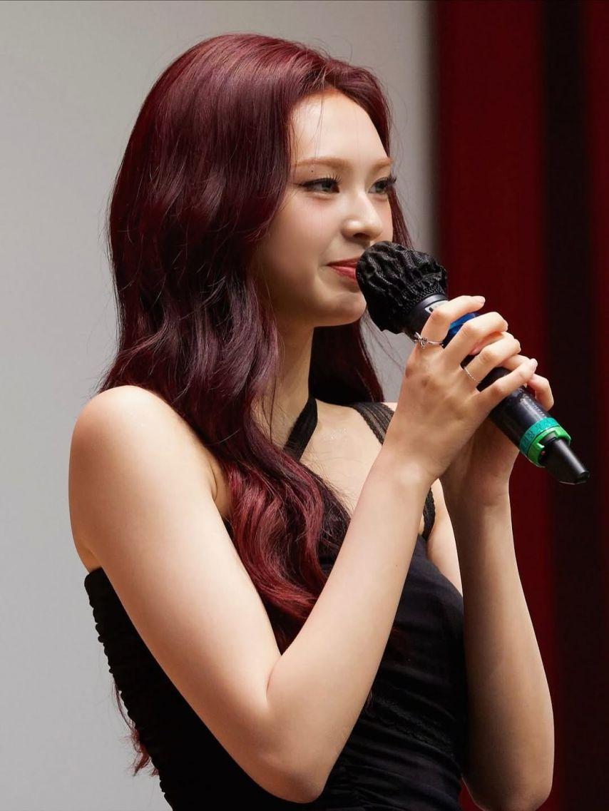 BABYMONSTER (베이비몬스터) 치키타3