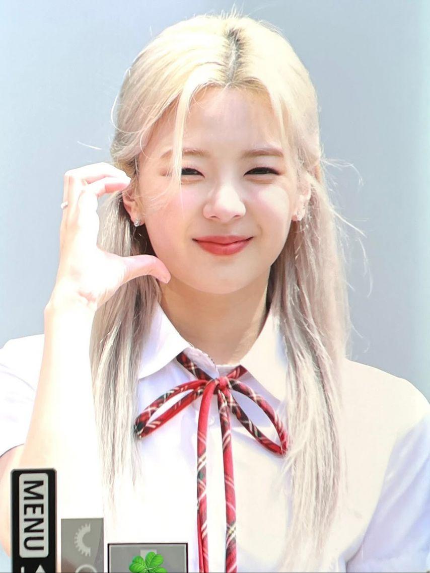 ITZY (있지) 리아4