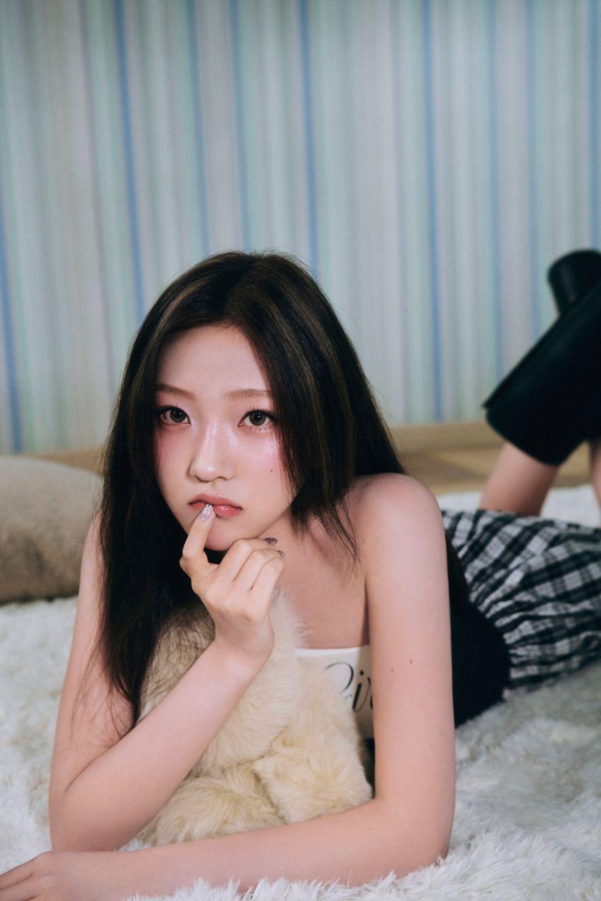 Hearts2Hearts The 1st Mini Album [FOCUS] [Image Teaser #2] (2)0