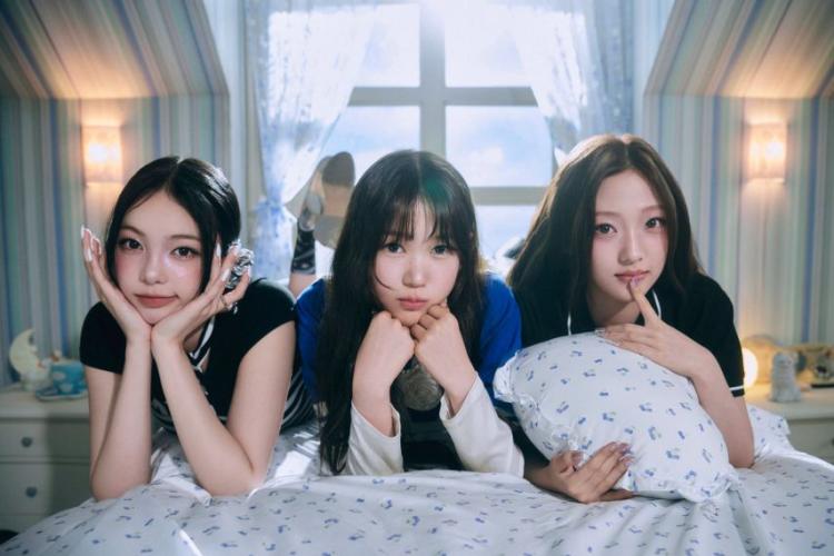Hearts2Hearts The 1st Mini Album [FOCUS] [Image Teaser #2] (2)14