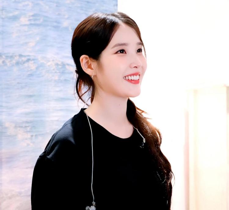 아이유1