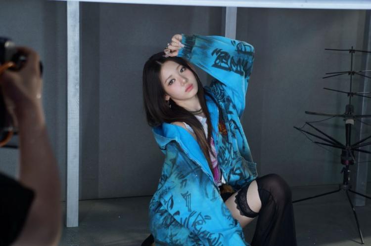 베이비몬스터, 로라, 아사0