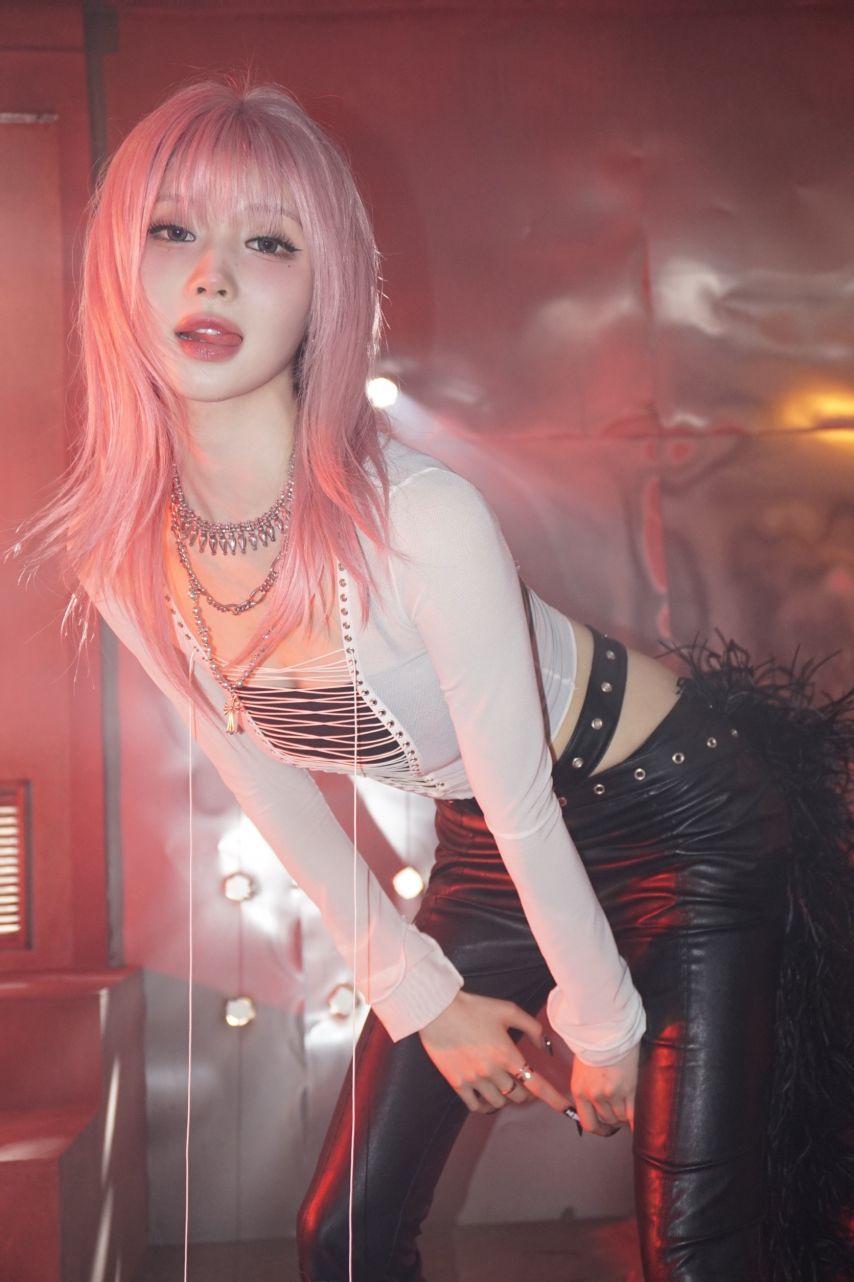 베이비몬스터, 로라, 아사6