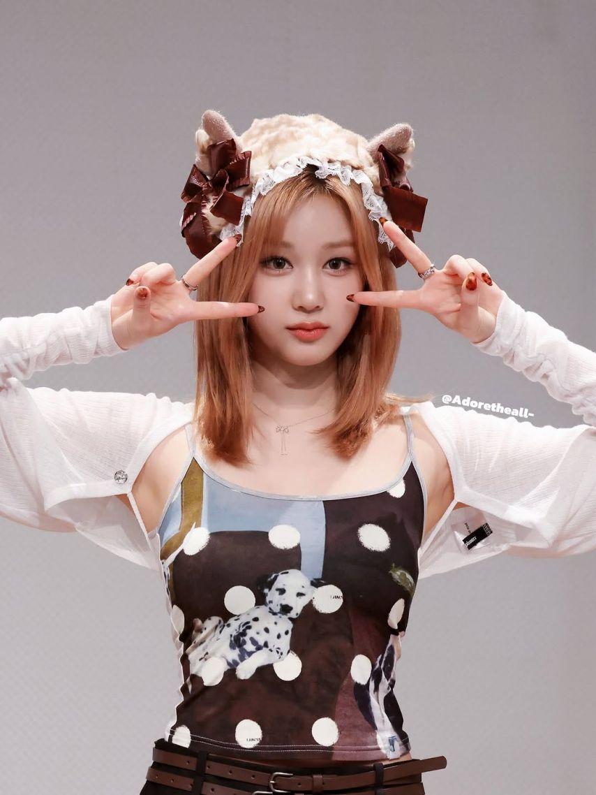 BABYMONSTER (베이비몬스터) 파리타11