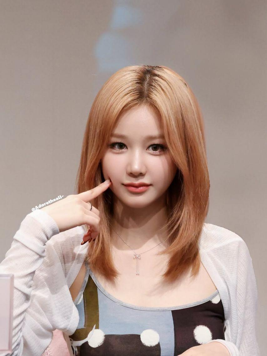 BABYMONSTER (베이비몬스터) 파리타2
