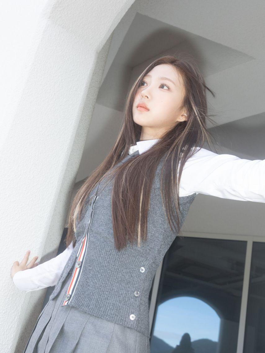 Hearts2Hearts 하츠투하츠 'FOCUS' MV Image14