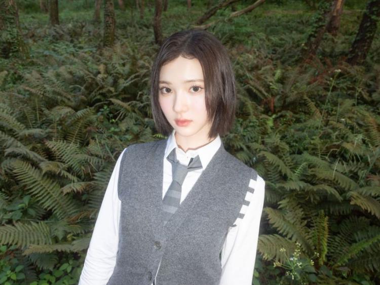 Hearts2Hearts 하츠투하츠 'FOCUS' MV Image2