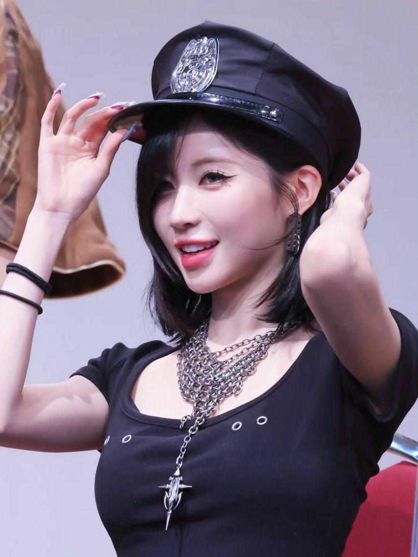 BABYMONSTER (베이비몬스터) 아사0