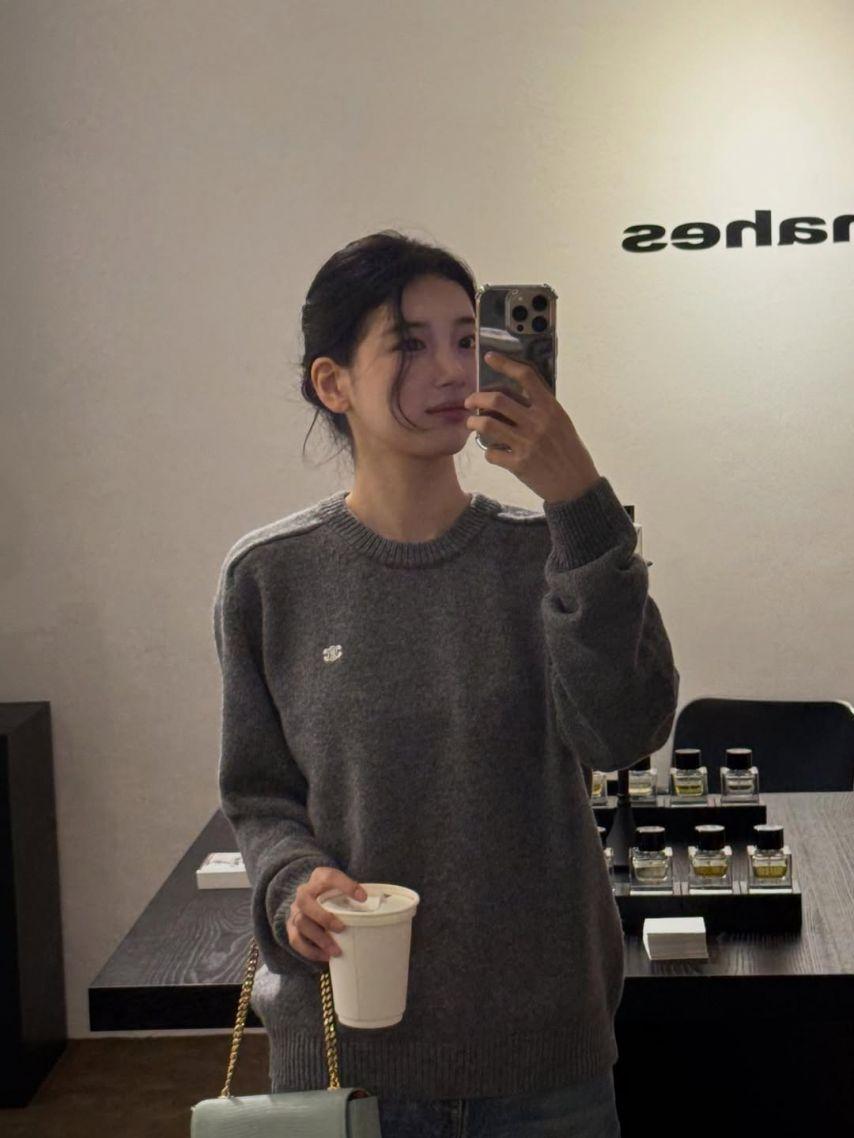 수지 SNS0