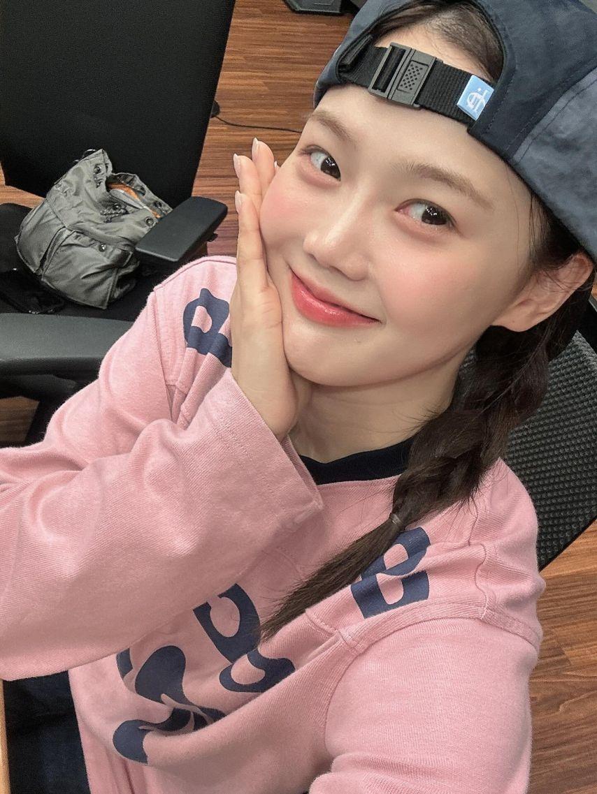 유빈/ 미미/ 효정 오마이걸16