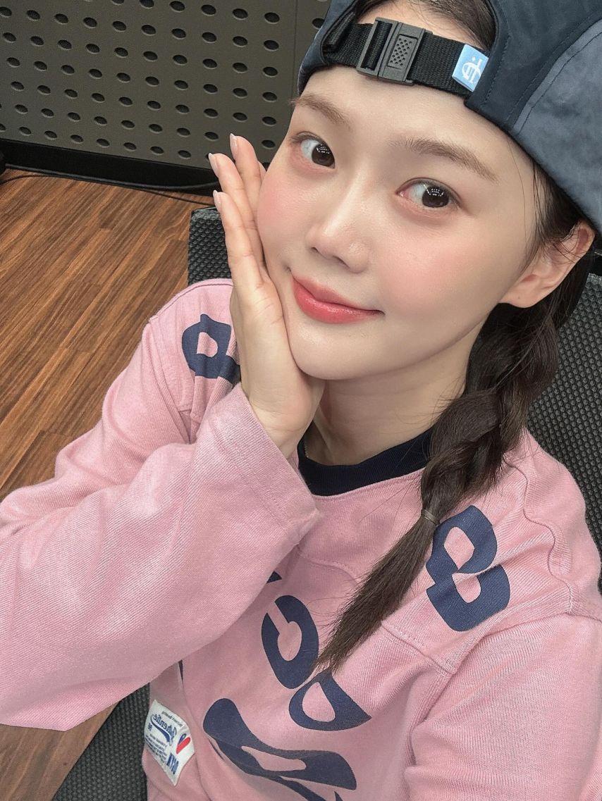 유빈/ 미미/ 효정 오마이걸17