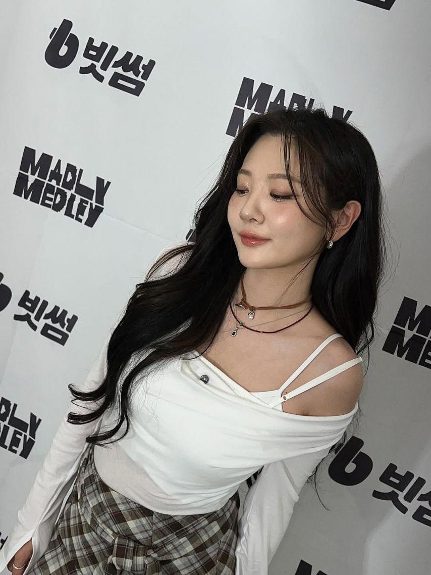 볼빨간사춘기 안지영3