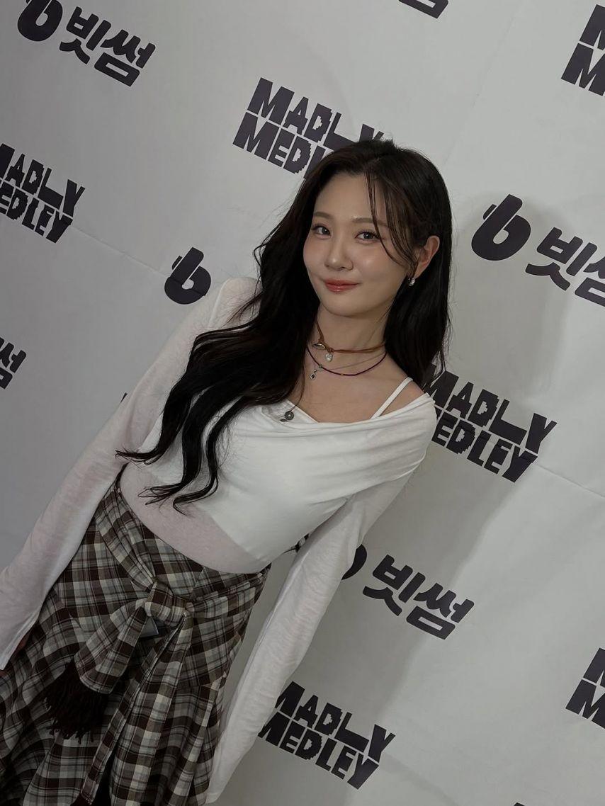 볼빨간사춘기 안지영5