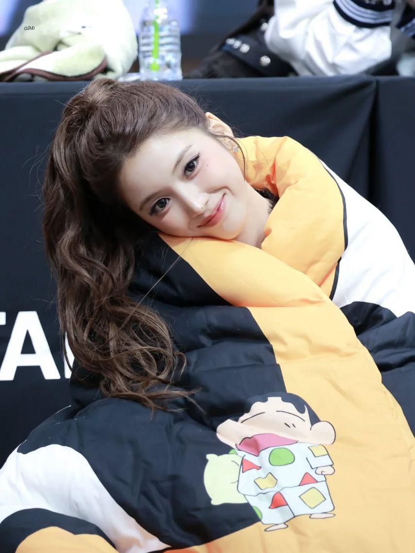 NMIXX (엔믹스) 지우9