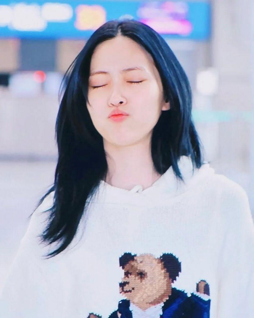 ITZY (있지) 류진2