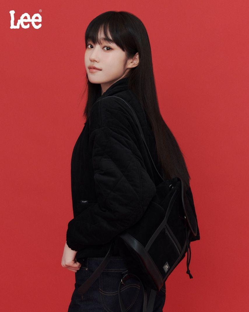 노윤서 Lee12