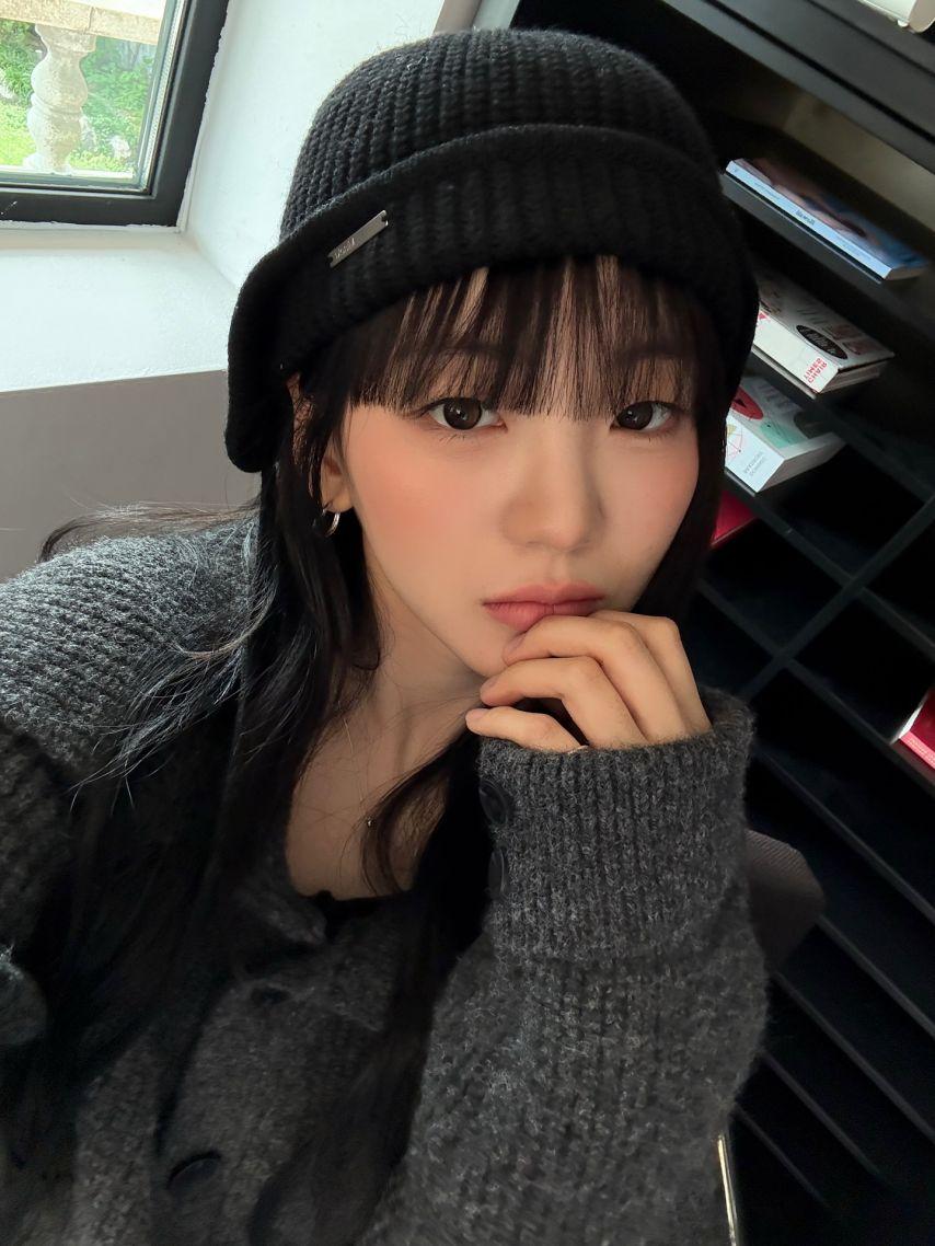 조이현 인별/ 무신사 비하인드2