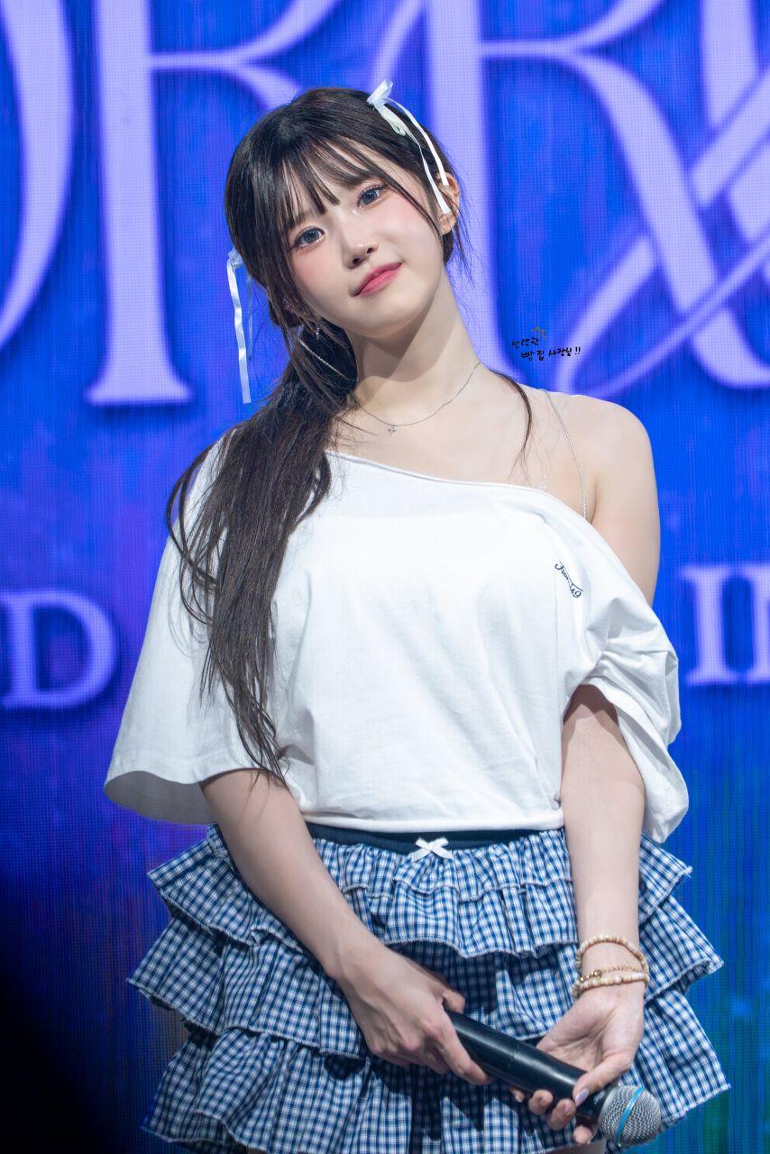 프로미스나인 송하영2