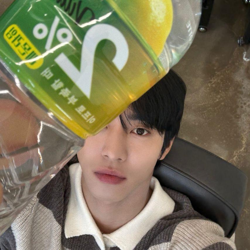 배우 안효섭 인스타그램 업데이트.JPG3