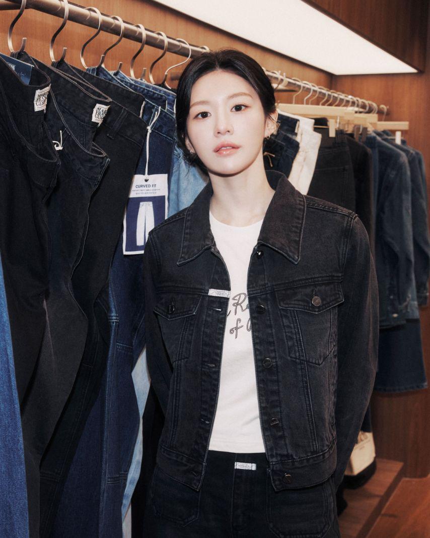 고윤정 바자BAZAAR/ 마리떼/ 디스커버리11