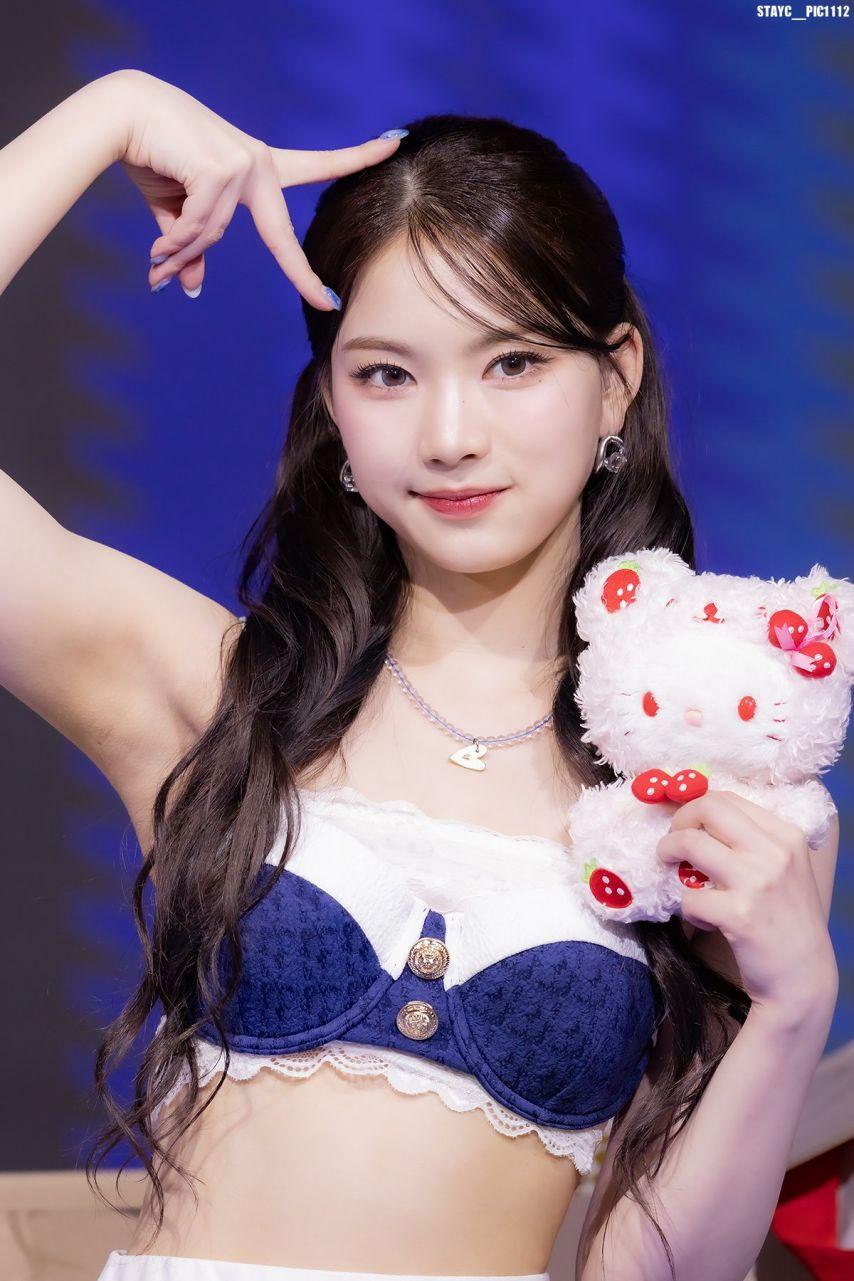 스테이씨 아이사0