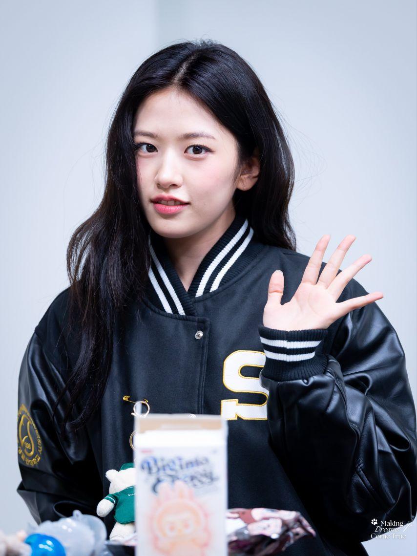 아이브 안유진0