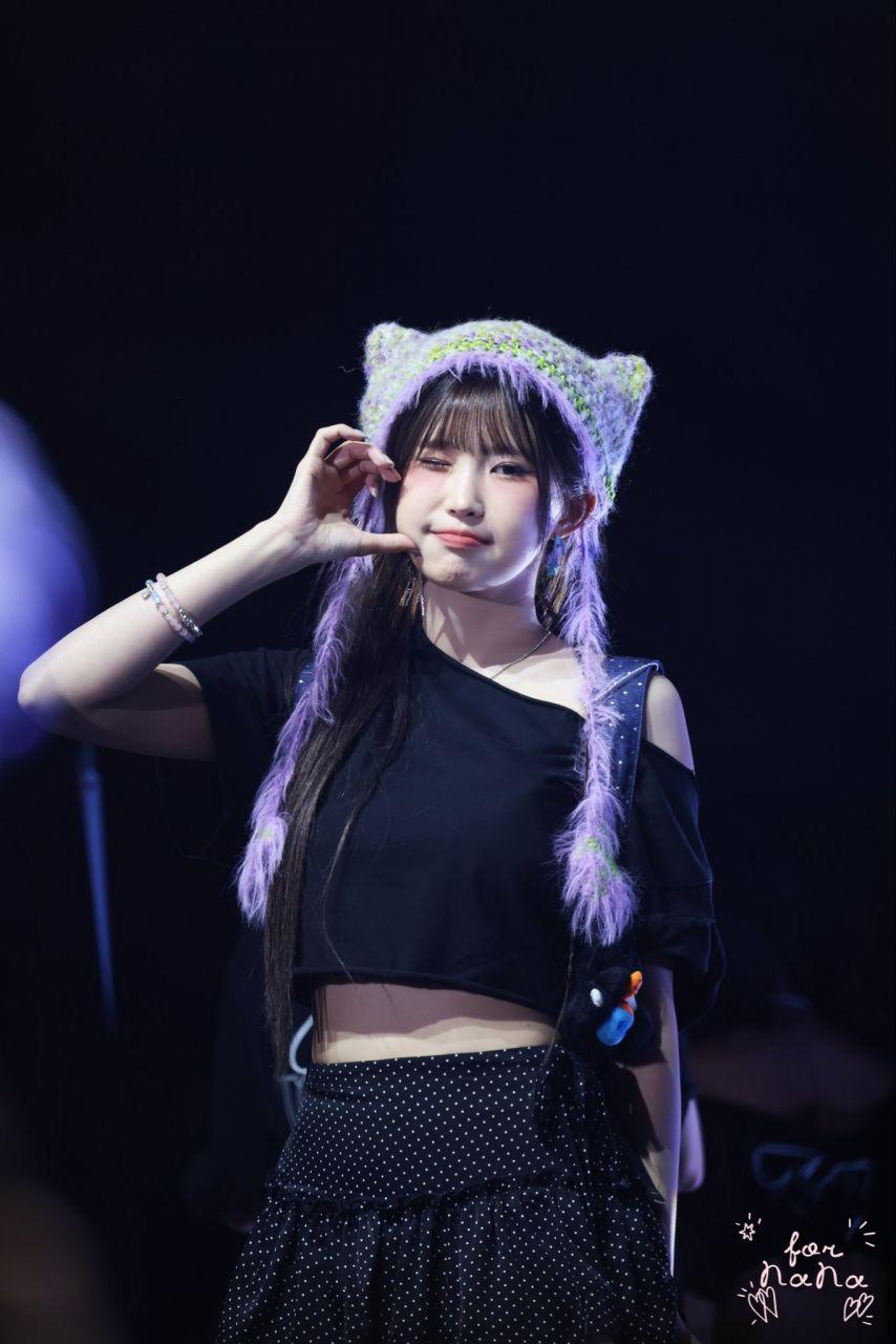 프로미스나인 송하영1