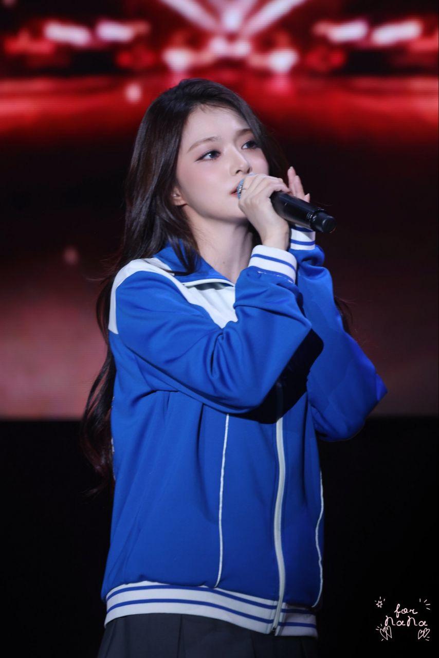프로미스나인 이나경0