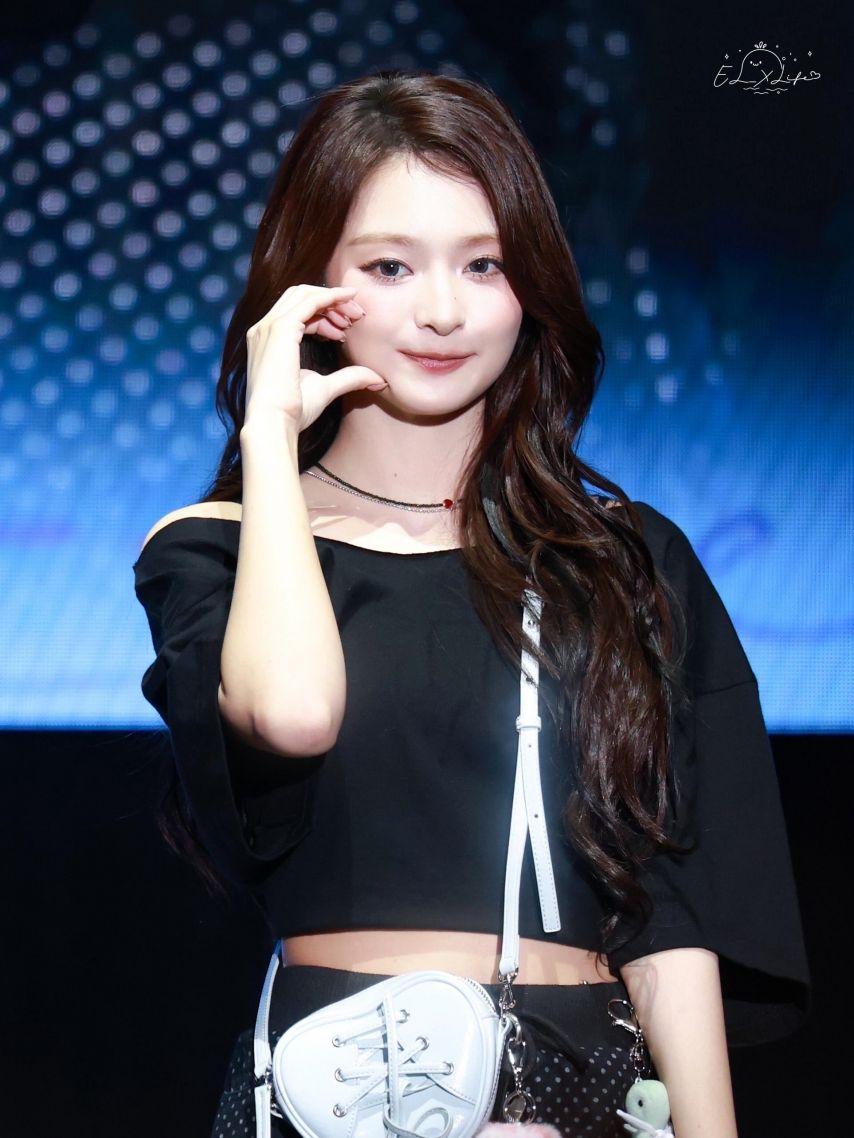 프로미스나인 이나경3