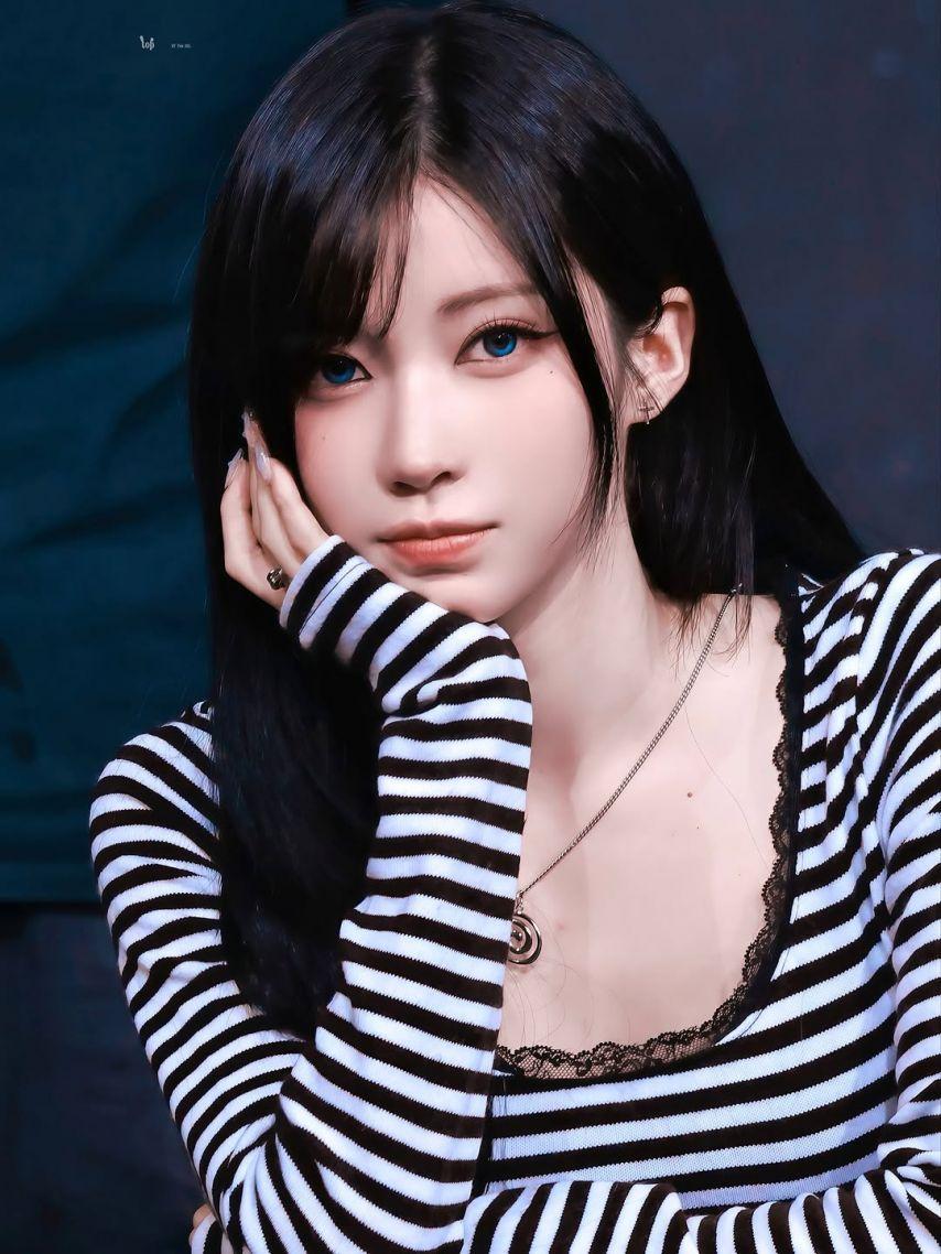 BABYMONSTER (베이비몬스터) 아사0