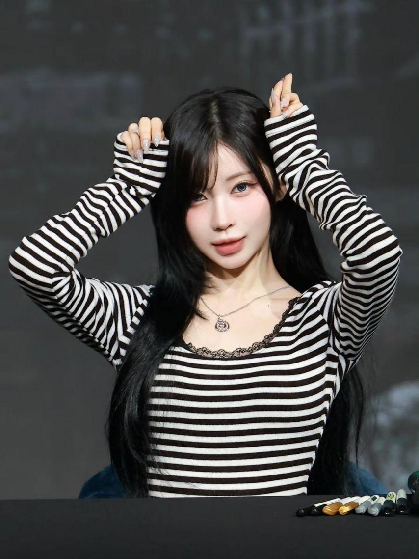 BABYMONSTER (베이비몬스터) 아사10