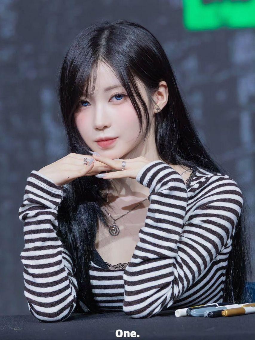 BABYMONSTER (베이비몬스터) 아사6
