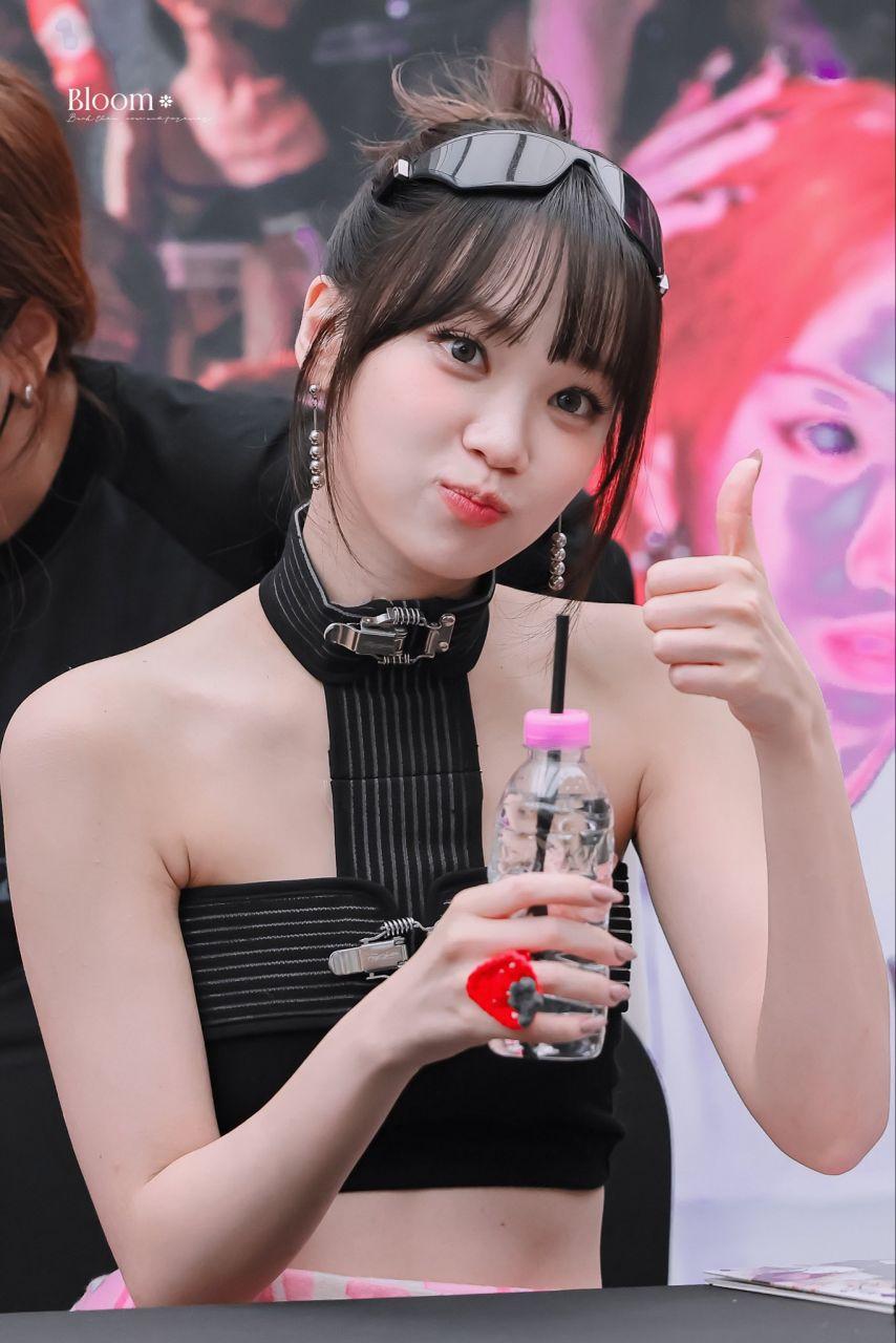 르세라핌 김채원1