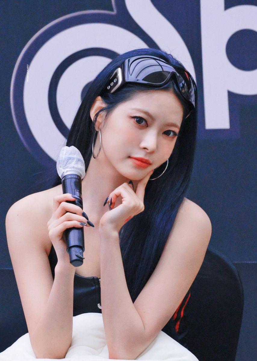 르세라핌 홍은채2