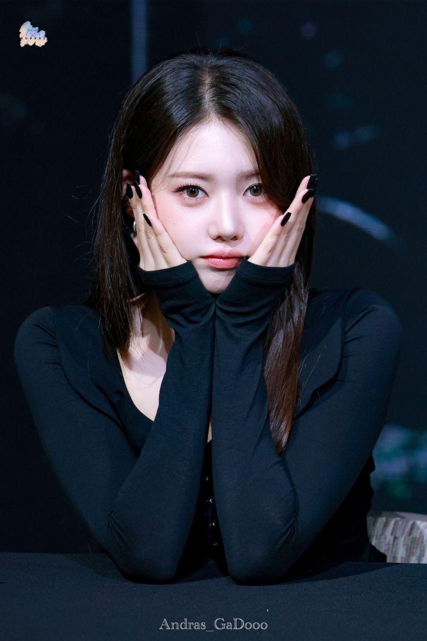 베이비몬스터 로라0