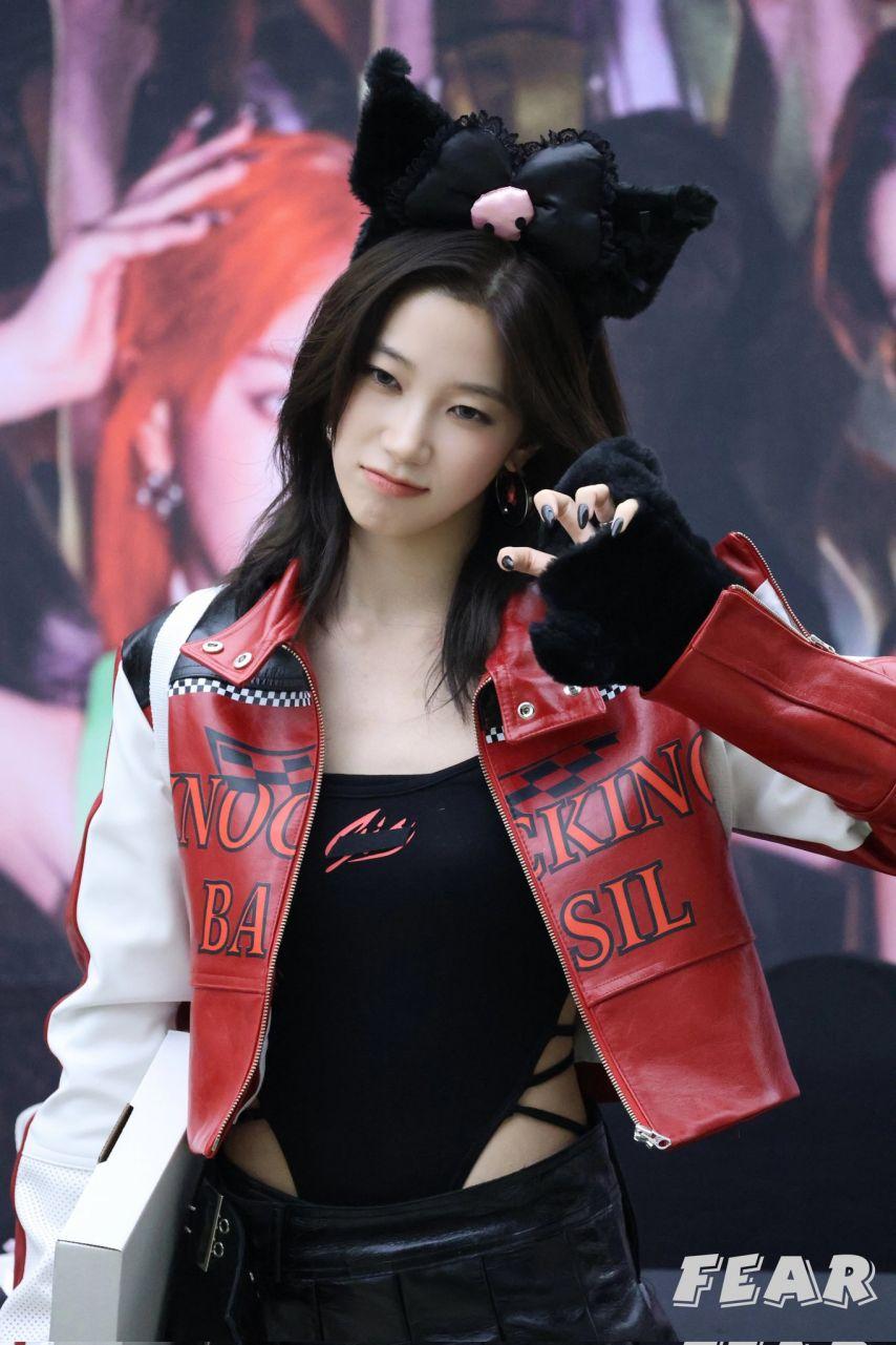 르세라핌 카즈하2