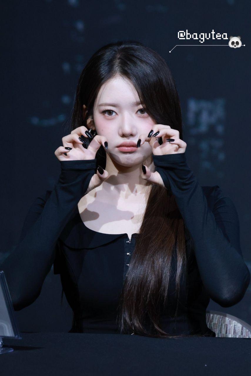 베이비몬스터 로라2