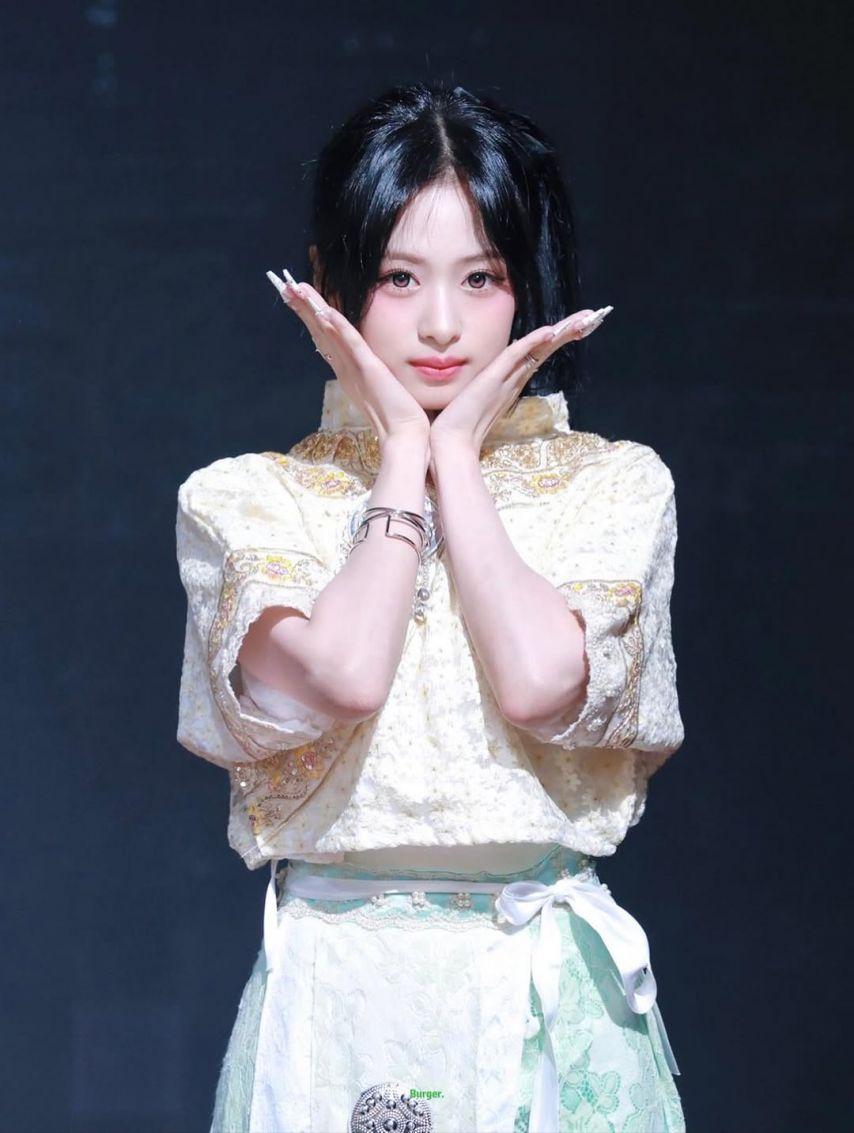 BABYMONSTER (베이비몬스터) 아현14