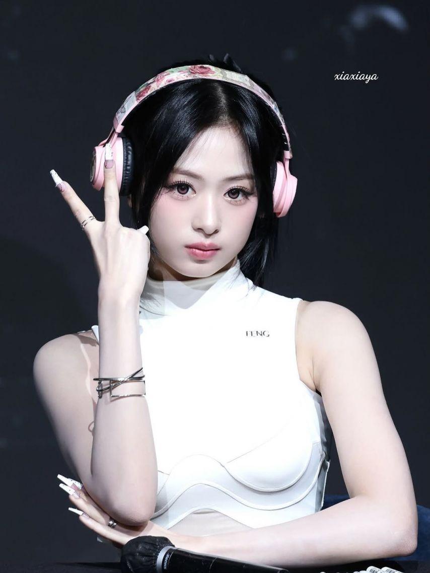 BABYMONSTER (베이비몬스터) 아현15