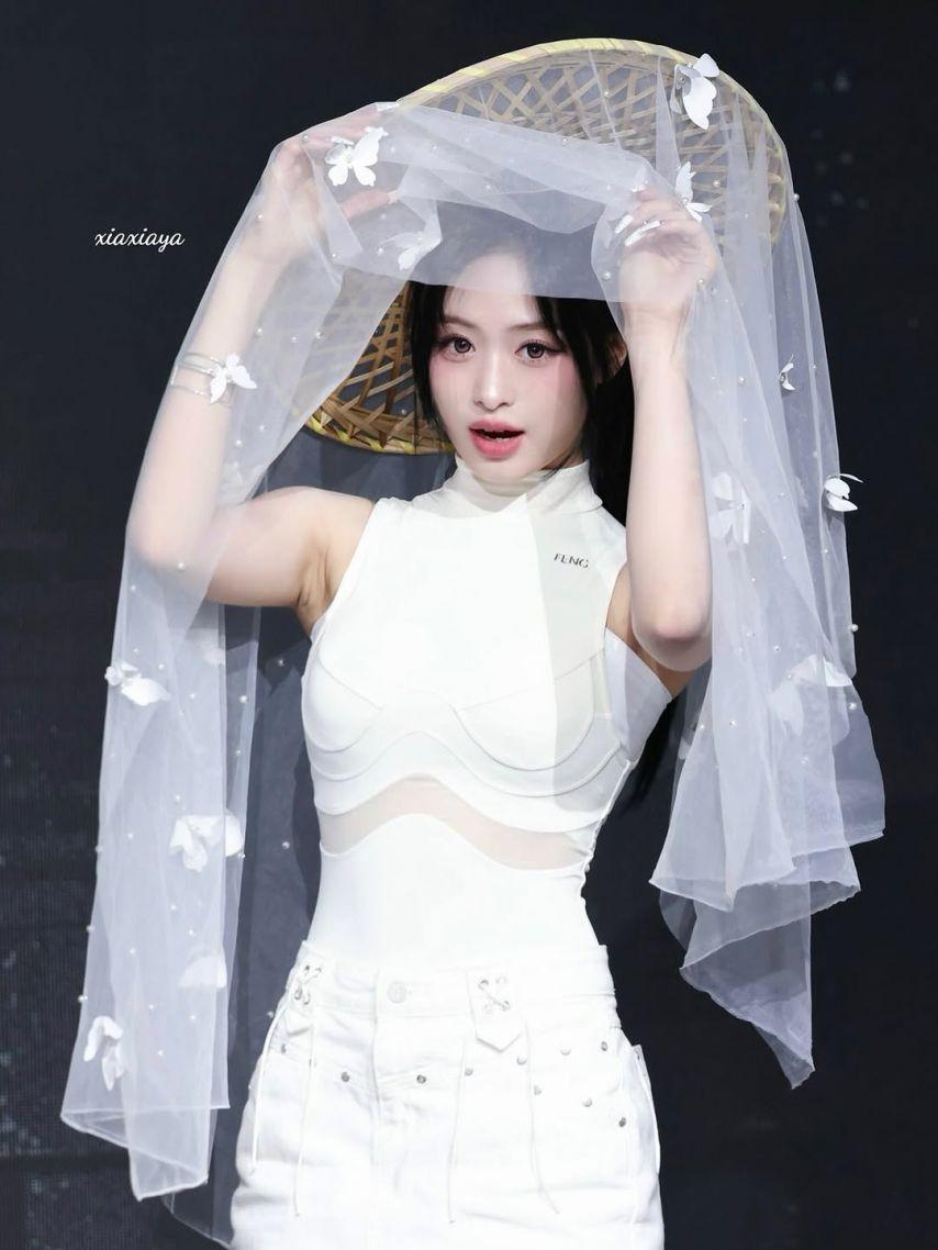 BABYMONSTER (베이비몬스터) 아현9