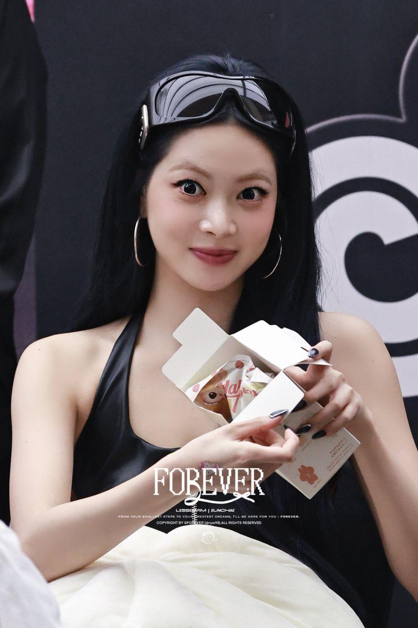 르세라핌 홍은채1