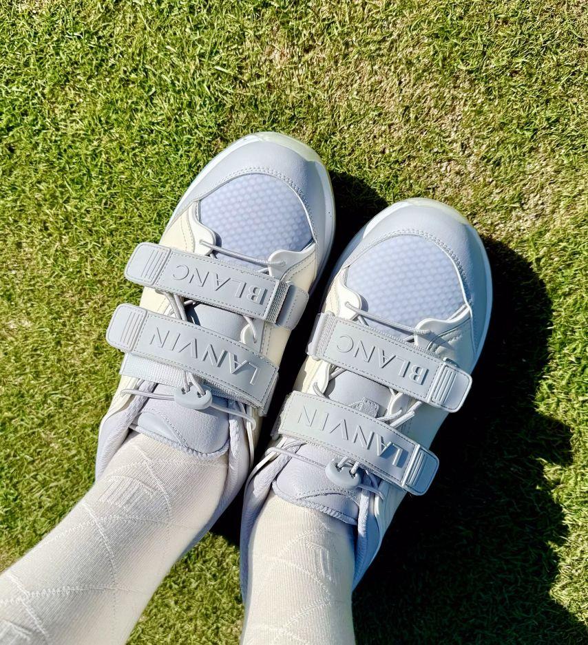 진달래 아나운서4