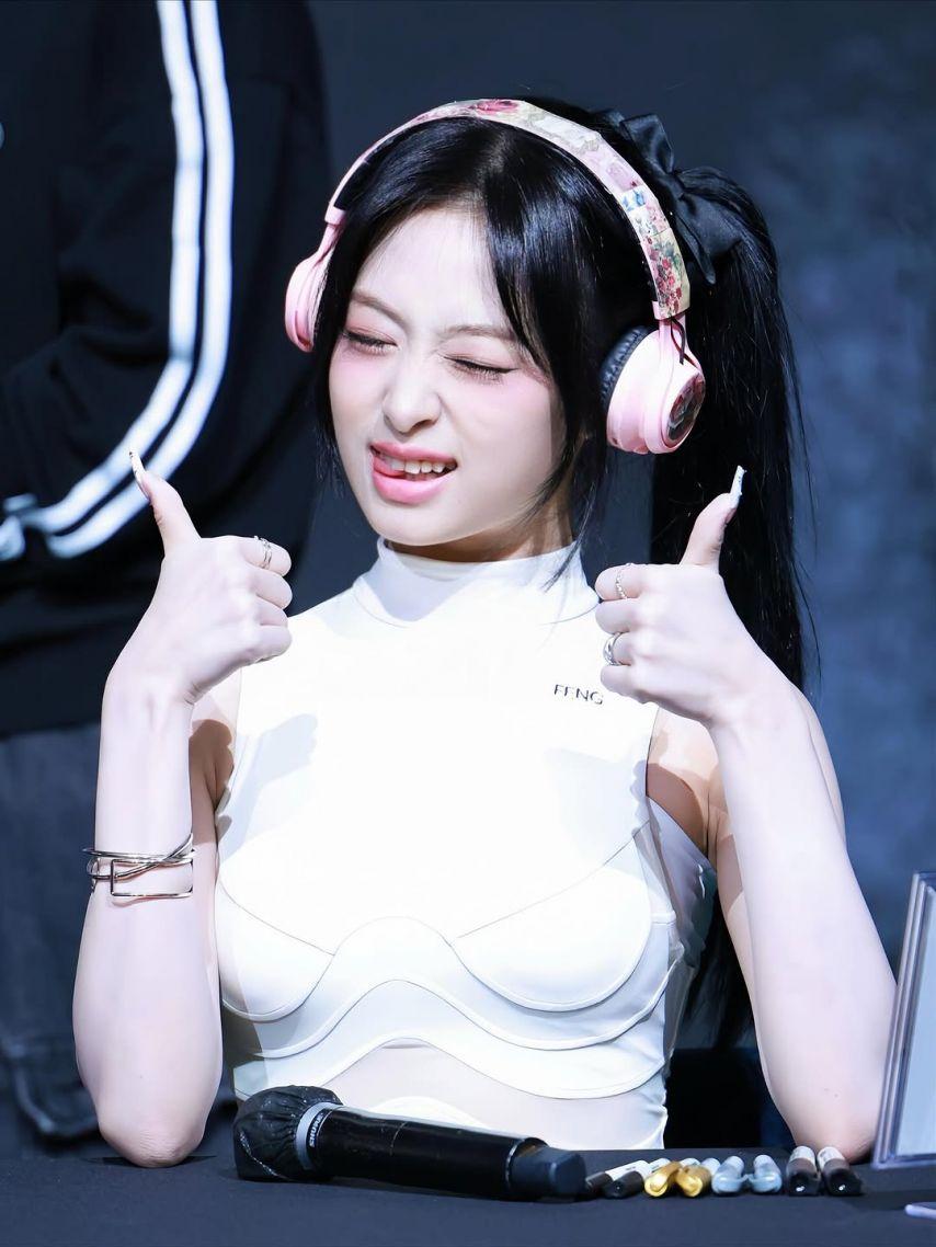 BABYMONSTER (베이비몬스터) 아현4