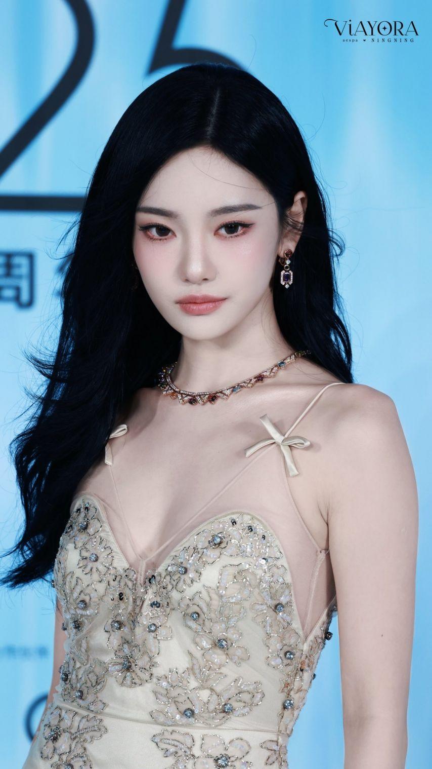 에스파 닝닝 25102813