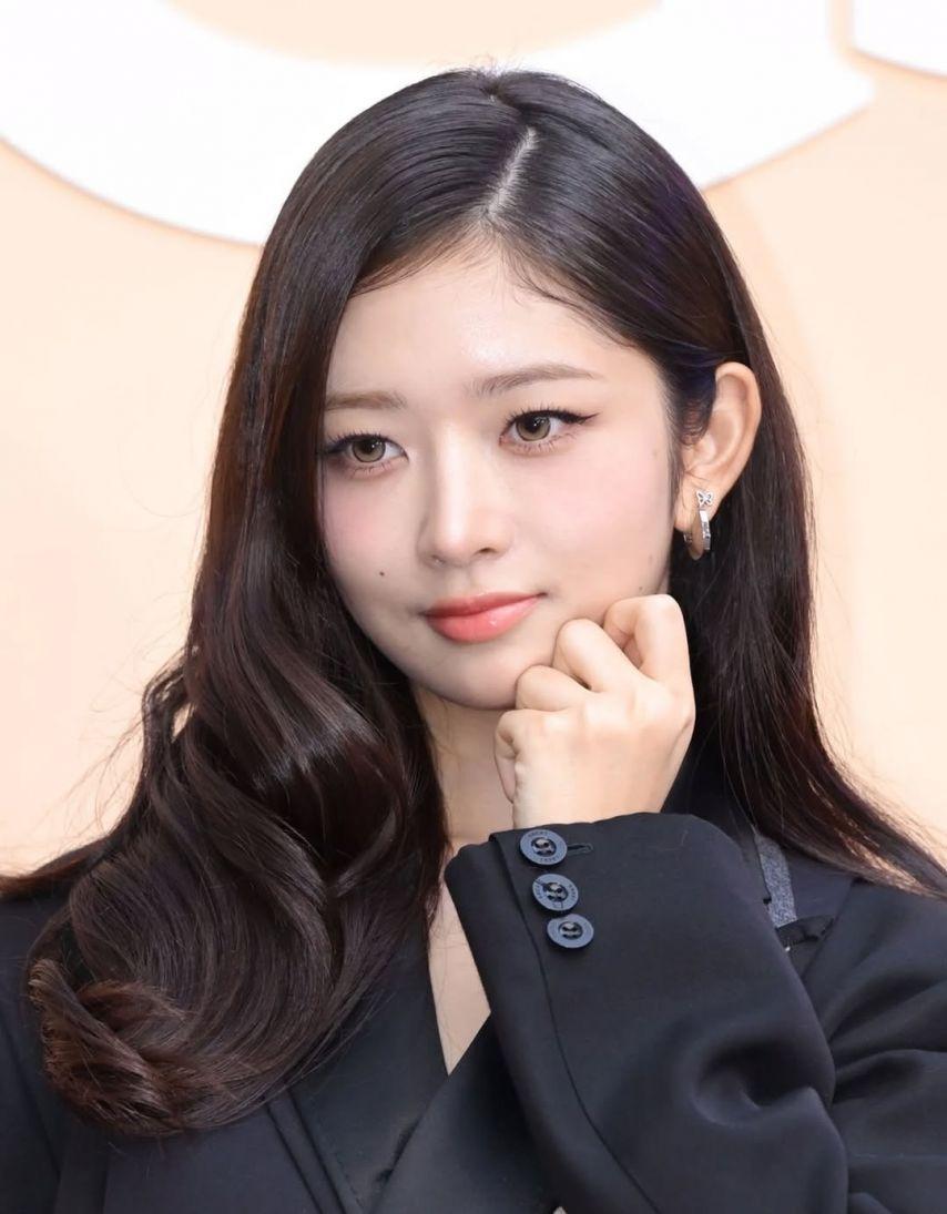 IVE (아이브) 레이8