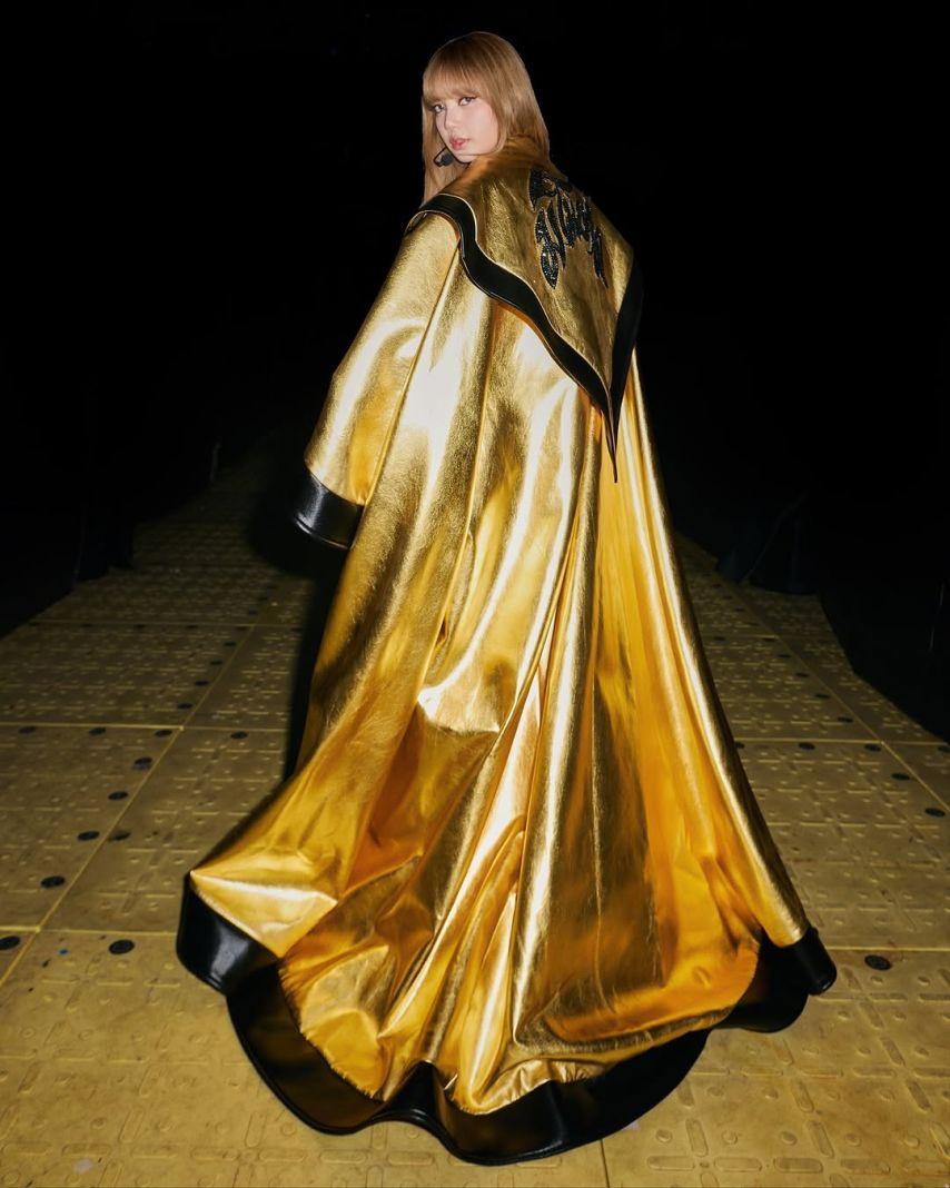 BLACKPINK (블랙핑크) 리사1