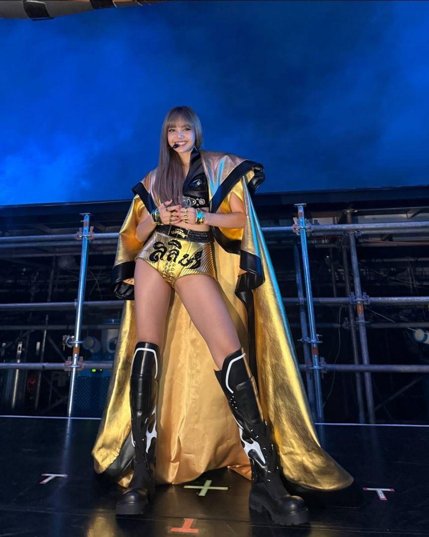 BLACKPINK (블랙핑크) 리사5