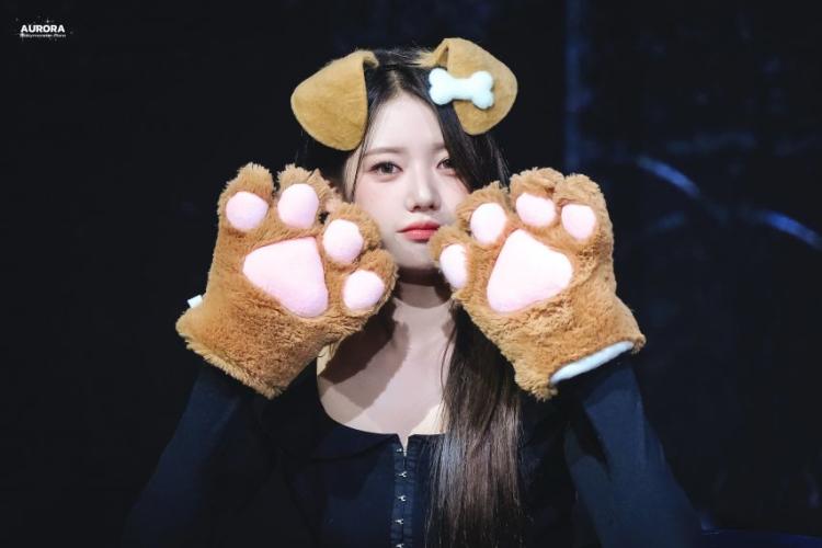 베이비몬스터 로라0