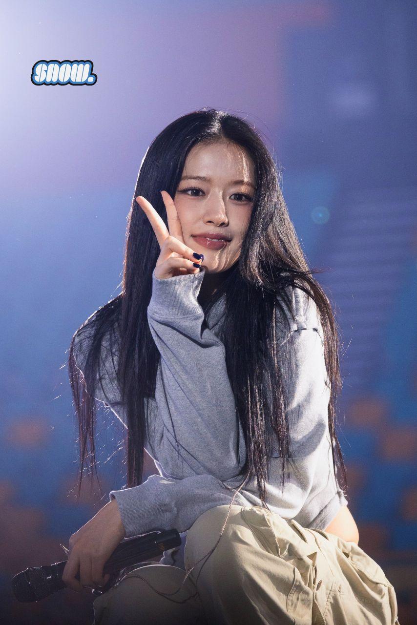 아이브 안유진9