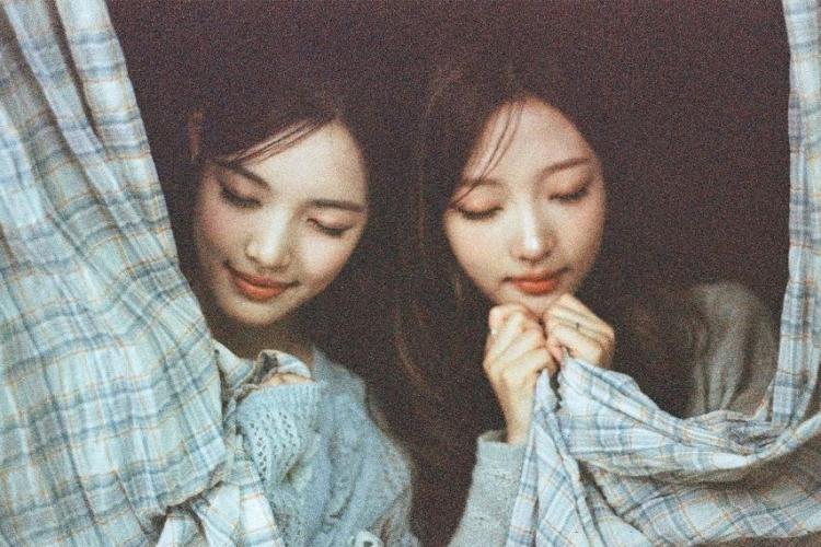 레드벨벳 슬기가 필카로 찍은 하츠투하츠.JPG0